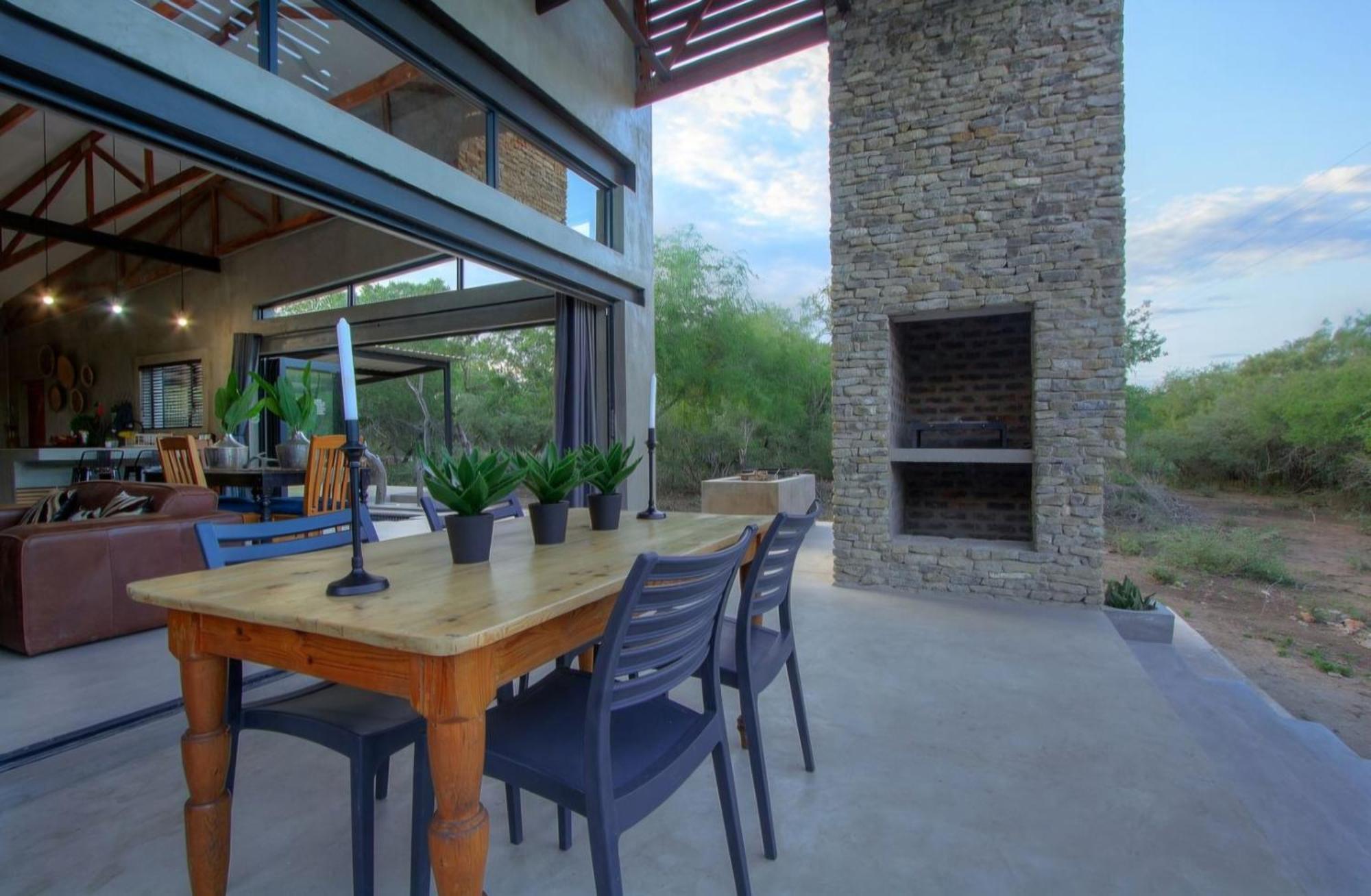 Holiday home Ihlathi Glass Dome